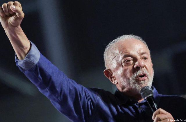 Lula wins fourth term in Brazil election, defeating Flavio Bolsonaro