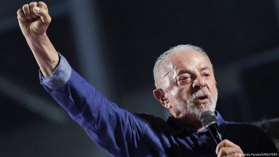 Lula wins fourth term in Brazil election, defeating Flavio Bolsonaro