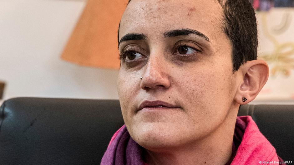 Mada Masr closure ordered by Egyptian court, editor detained and fined