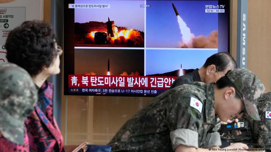 North Korea missiles fire ten short‑range rockets into sea amid rising tensions